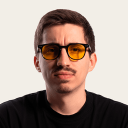 Adrián García